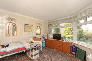 Photo 1- click for photo gallery